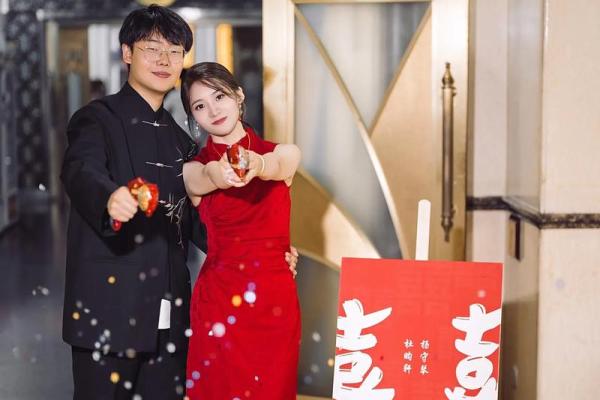 7月订婚日子哪天好