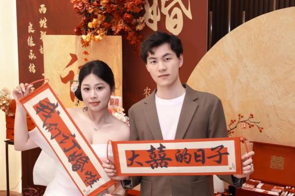 2025年7月适合订婚的日子(2025年7月哪天适合订婚)